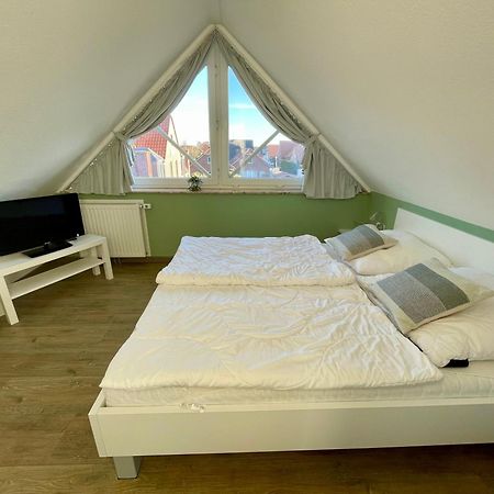 Wattvogel Apartamento Greetsiel Exterior foto
